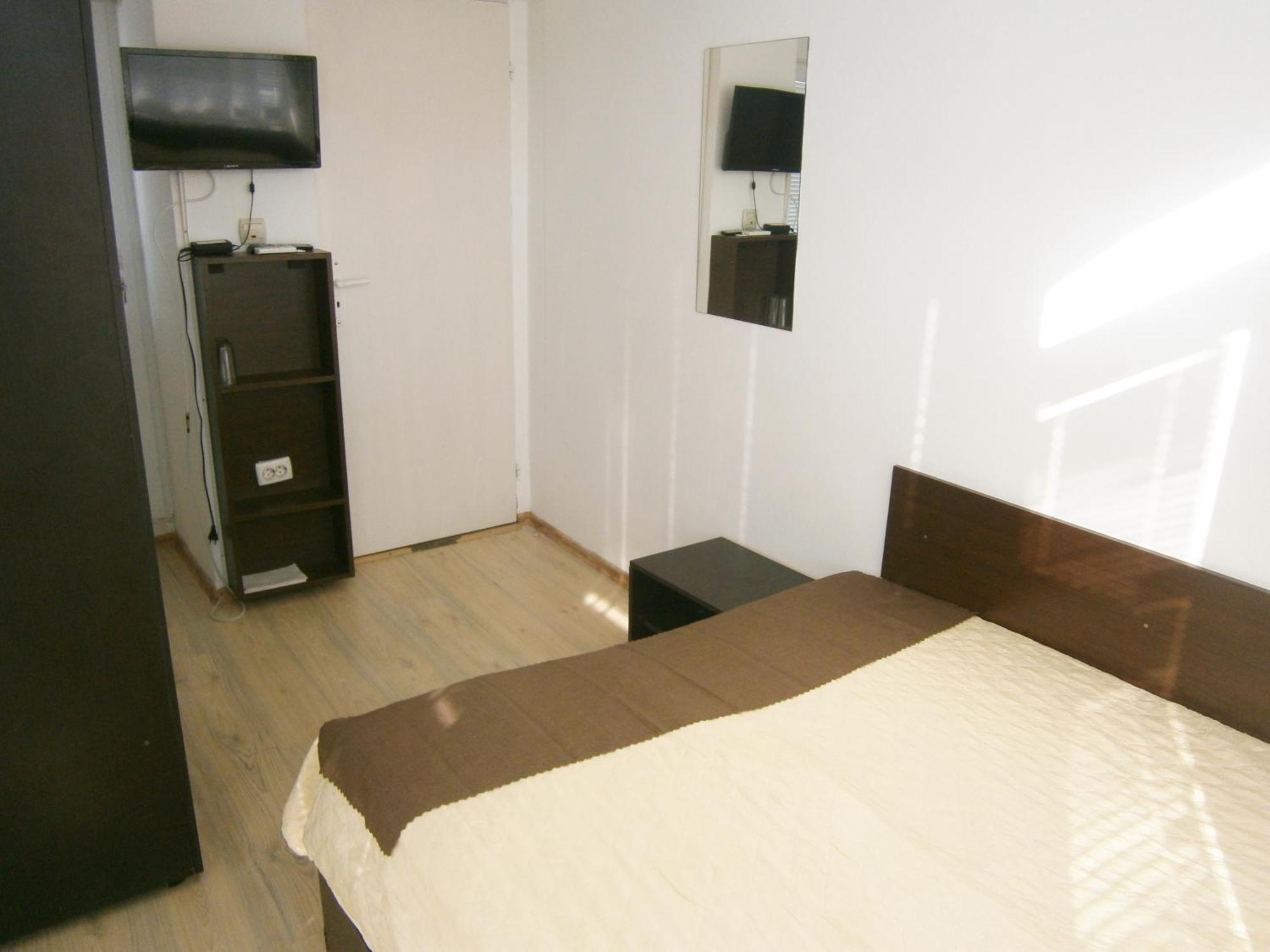 Family Hotel White House Поморие Экстерьер фото