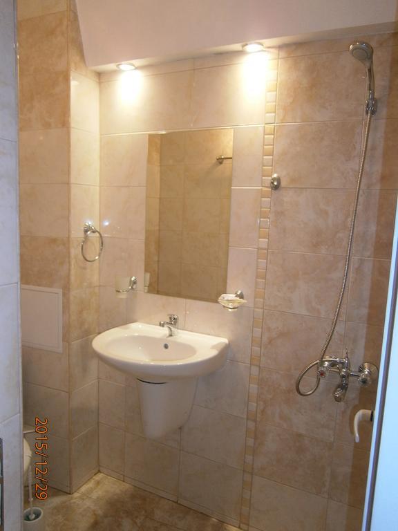 Family Hotel White House Поморие Экстерьер фото